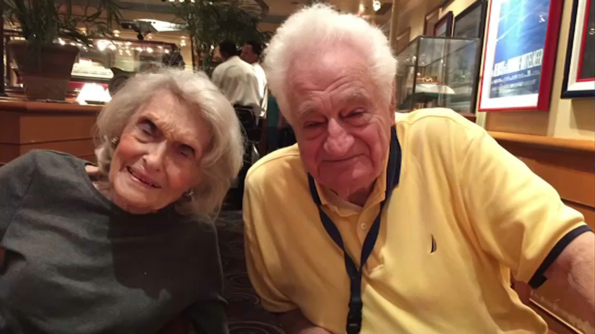 Ajo 100 dhe ai 98-vjeç, çifti i të moshuarve mposhtin Covid-19 e dalin nga spitali