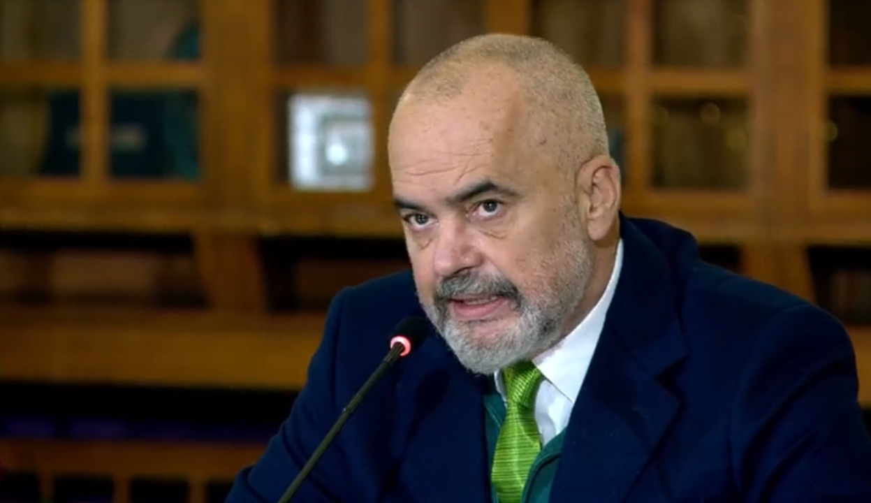 A do ta bëjë vaksinën Live? Përgjigjet Edi Rama