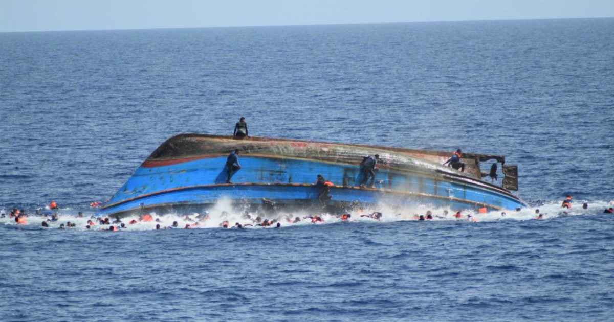 Përmbytet anija me emigrantë në brigjet e Tunizisë, humbin jetën 20 persona