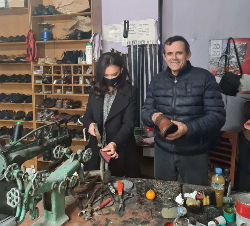 “Zanatçi 30 vjet”, Spiropali në punishten e Ganiut në Vorë