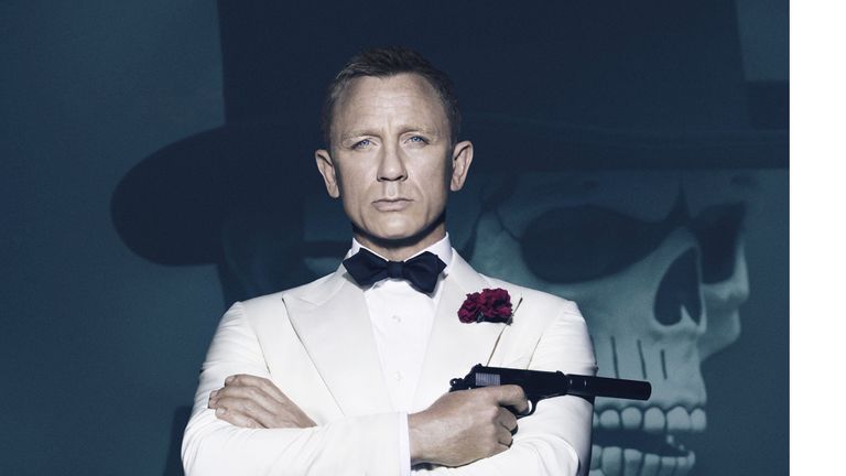 Shitet në ankand pistoleta e filmit të parë James Bond, zbulohet shifra marramendëse