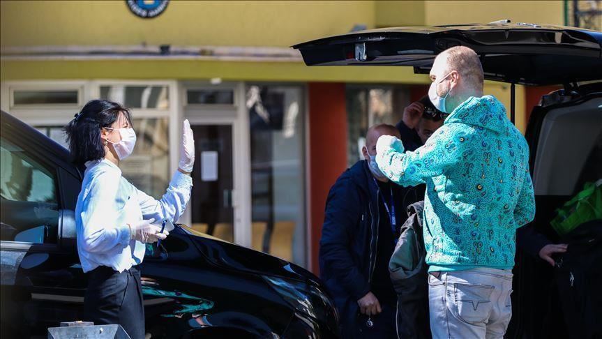 17 viktima dhe 498 raste të reja me Covid në Maqedoni