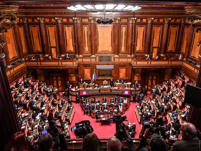 Qeveria “Conte” në Senat: Vijon debati maratonë, partia e Renzit pritet të abstenojë