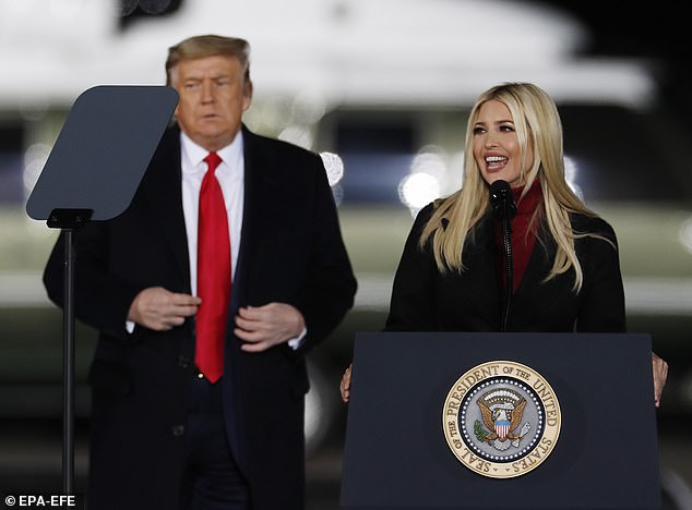 Ivanka Trump “tradhëton” babain? E pranishme për betimin e Biden