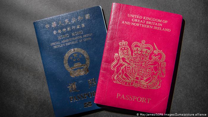 Britania iu hap dyert banorëve të Hong Kongut, kërcënon Kina: Nuk do t’i njohim pasaportat