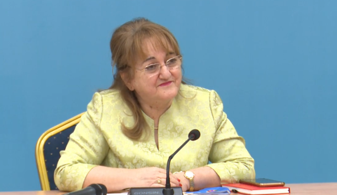 Mira Rakacolli: Mjekët dhe infermierët që kanë kaluar COVID duhet ta bëjnë vaksinën - Abc News