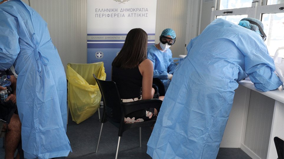 484 raste të reja dhe 17 të vdekur nga koronavirusi në Greqi