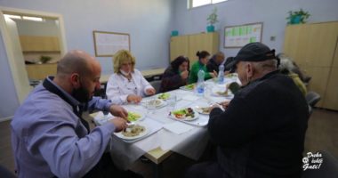 “Dreka është gati” troket në derën e qendrës sociale “Strehëza” në Shkozë