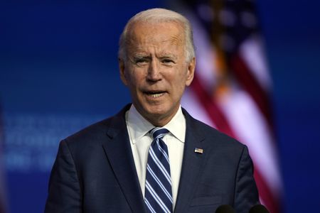 Urdhri i parë ekzekutiv i Biden, maska do të jetë e detyrueshme në të gjithë vendin