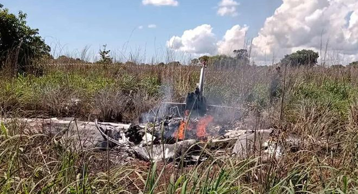 Humbën jetën 4 futbollistë, publikohet videoja e avionit në flakë