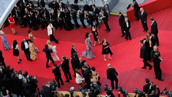 Pas shtyrjes nga pandemia, zbulohet muaji kur mund të zhvillohet festivali i filmit në Cannes