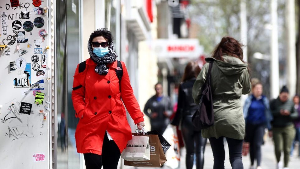Rritja e numrit të infeksioneve, zgjatet bllokimi në Austri