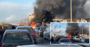 VIDEO/ Merr flakë automjeti në Laç, drejtuesi i plagosur niset drejt Traumës