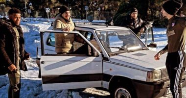 VIDEO/ Ngricat problem në Madrid, yjet e Atleticos i “shpëton” Panda e 1980-ës