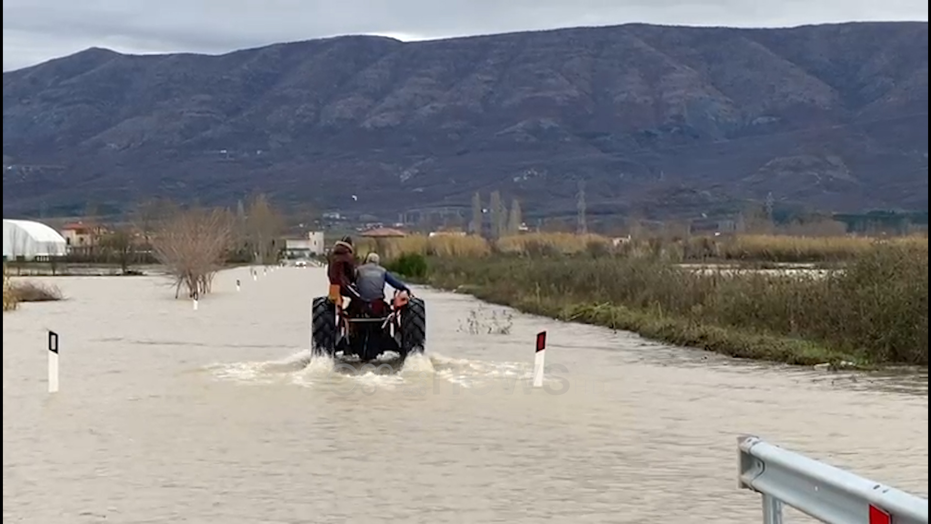 Të bllokuar nga përmbytjet, fëmijët në 2 fshatra të Lezhës nesër nuk do të shkojnë në shkollë