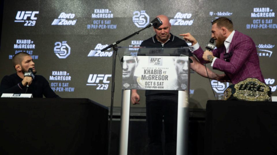 “Khabib si elegant i majmë”, McGregor tall keq legjendën e UFC-së