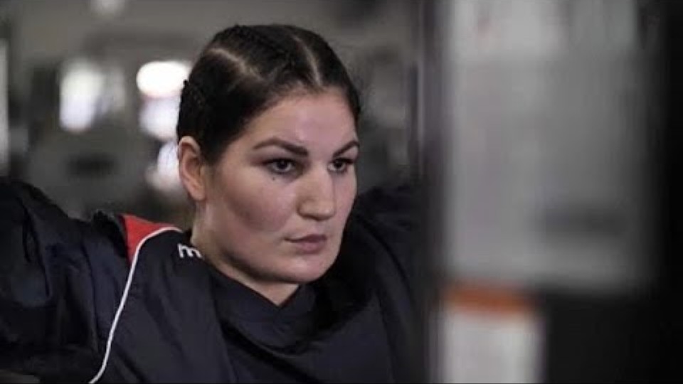 Boksierja e vetme shqiptare, Elsindita Selai: Dua të garoj në Lojërat Olimpike të Tokios!