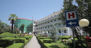 Skandali tek COVID-2, Prokuroria e Tiranës nis hetimet për sanitaren Tire Alldervishaj