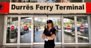 Punonjësja u shtyp nga trajleri në Durrës, porti: Jemi të pikëlluar, familja s’do jetë kurrë vetëm