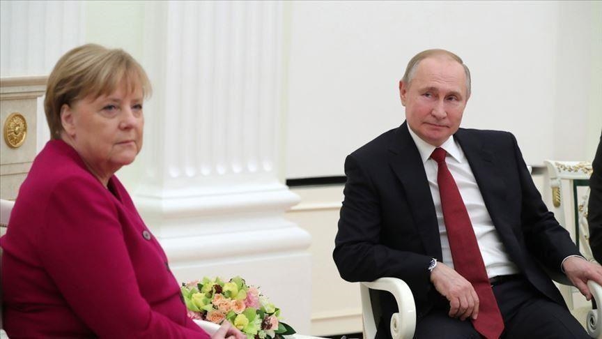 Gjermania e Rusia bashkojnë forcat për vaksinën, zbulohet telefonata e Merkel me Putin