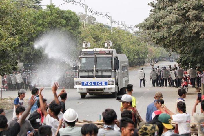 Vazhdojnë protestat në Mianmar, shkon në 3 numri i viktimave