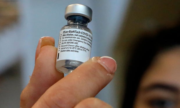U testua tek 1.2 milion persona, vaksina Pfizer 94% efektive