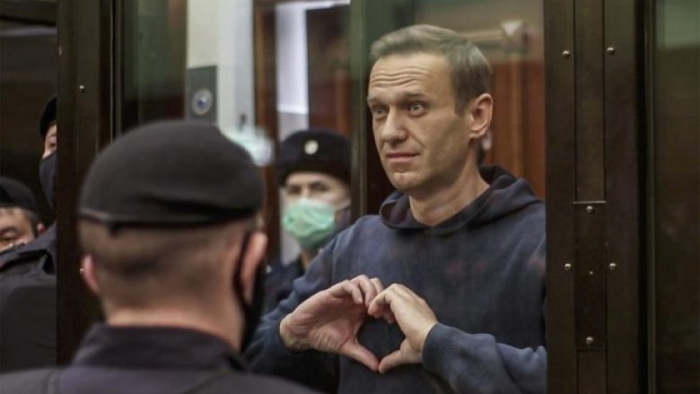 Navalny thirrje mbështetësve: Çlironi Rusinë nga “hajdutët”