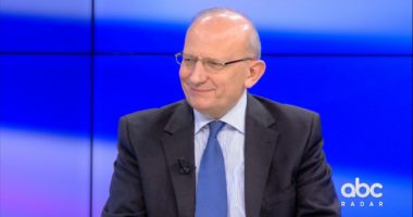 Miliona euro për arsimin, ku do i gjejë Basha? Ish-ministri në ABC: Programi, ambicioz dhe realist