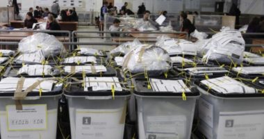 Në proces, numërimi i votave për kandidatët/ Kosovë, Kurti, Hamza dhe Osmani kryesojnë listat e partive