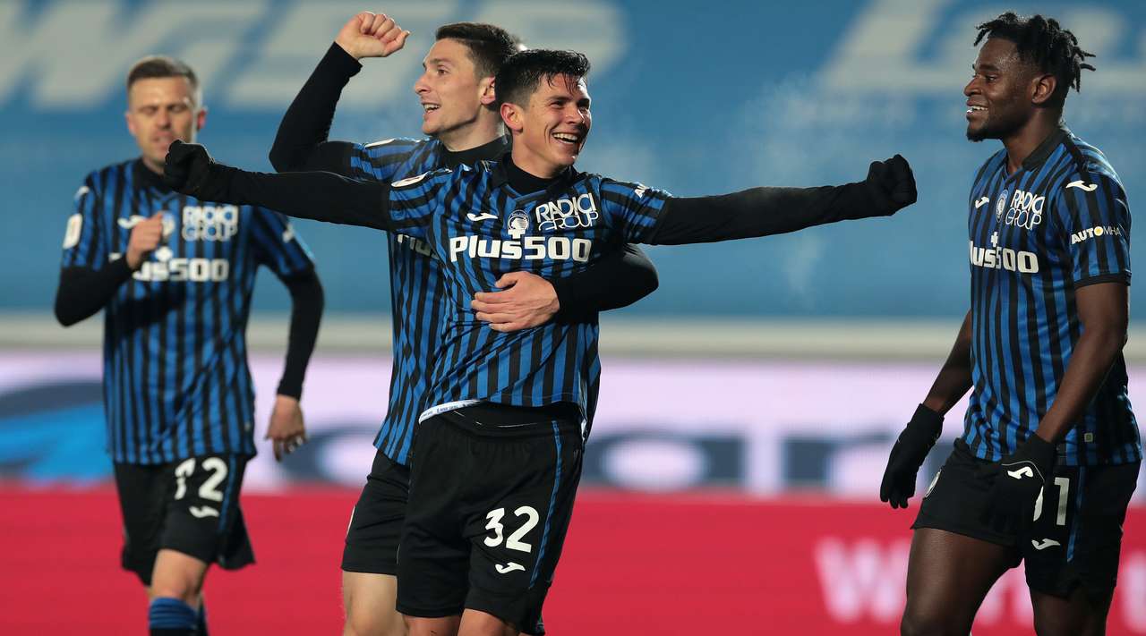 VIDEO/ Atalanta superfuqi, “shtyp” Napolin dhe kap finalen e Kupës