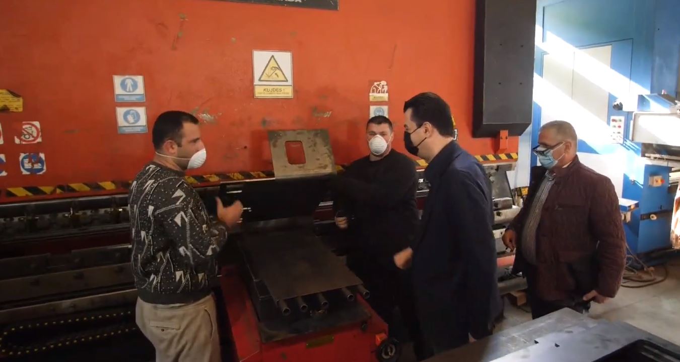 Basha në Durrës: Nuk premtoj të bëj gjëra si në Gjermani, por qeveri serioze që mbështet qytetarët