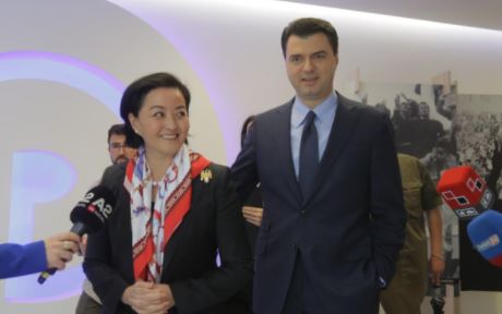 Basha pas takimit me ambasadoren Kim: Kemi nevojë për mbështetje për të luftuar korrupsionin