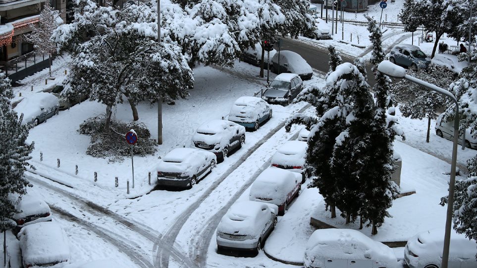 Borë dhe temperatura të ulëta, stuhia “Medea” përfshin Greqinë