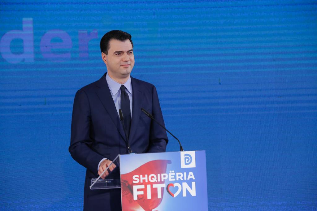 Basha prezanton programin e turizmit: Do dyfishojmë kontributin në punësim nga 40 në 80 mijë vende