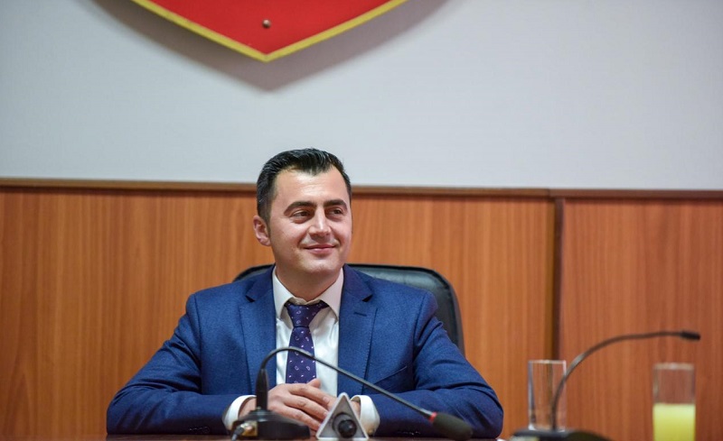 PD kallëzon në SPAK kryebashkiakun e Elbasanit për shpërdorim detyre