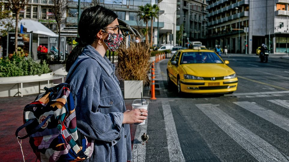 Covid-19, autoritetet në Greqi në bisedime për masat anti-covid dhe rihapjen e ekonomisë