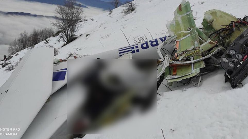 FOTO/ Rrëzimi i avionit stërvitor në Greqi, gjendet trupi i pilotit