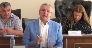 U gjobit për tubimin, Kryebashkiaku i Skraparit për ABC: Jam kujdesur që të respektohen rregullat