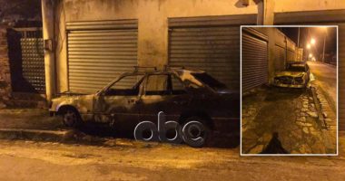 Digjet gjatë natës një automjet në Sarandë