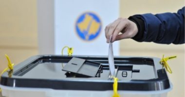 “Bisedime, pas certifikimit të zgjedhjeve”/ Kurti, asnjë sinjal për nxjerrjen e vendit nga kriza