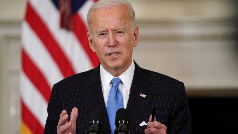 Biden thirrje amerikanëve: Respektoni masat, lufta ende nuk ka mbaruar