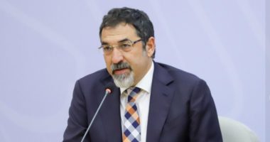 Vijon vaksinimi në Gjirokastër, Çuçi: S’ka kohë për pushim, ne e nisëm dhe ne do ta përfundojmë