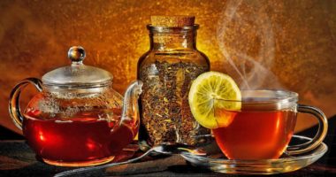 Çfarë ndodh me trupin tuaj kur pini çaj të zi çdo ditë