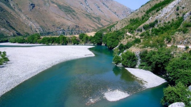 Sensibilizohet “Hollywood”, një tjetër aktor bën thirrje për të mbrojtur Lumin Vjosa