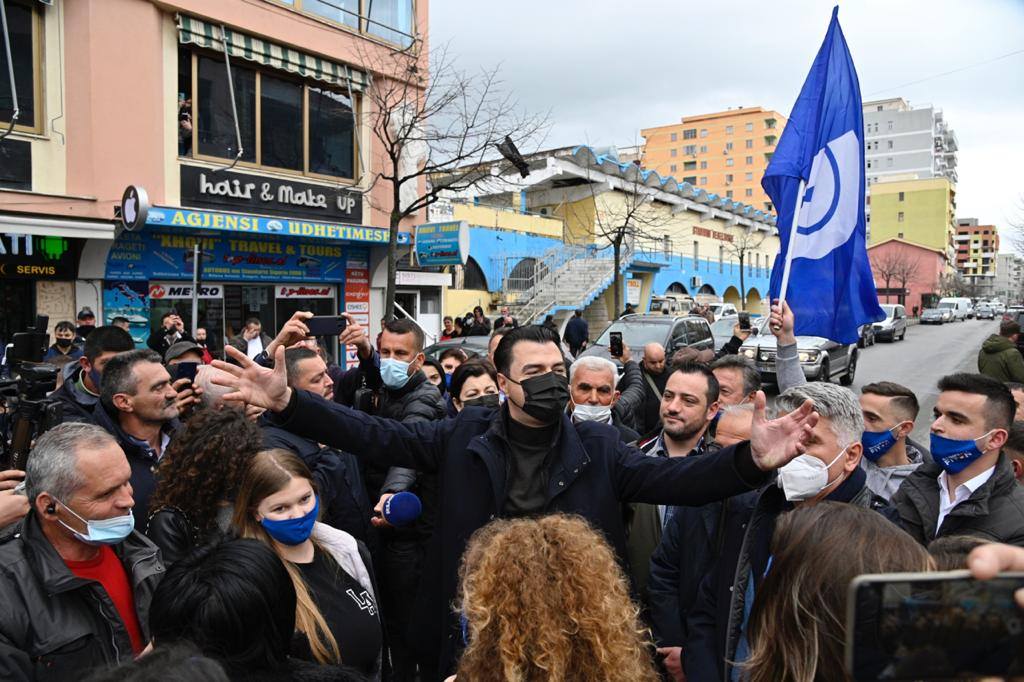 Basha pas takimeve me qytetarët: Lezhianët zgjodhën shpresën mbi frikën, ndryshimi po vjen