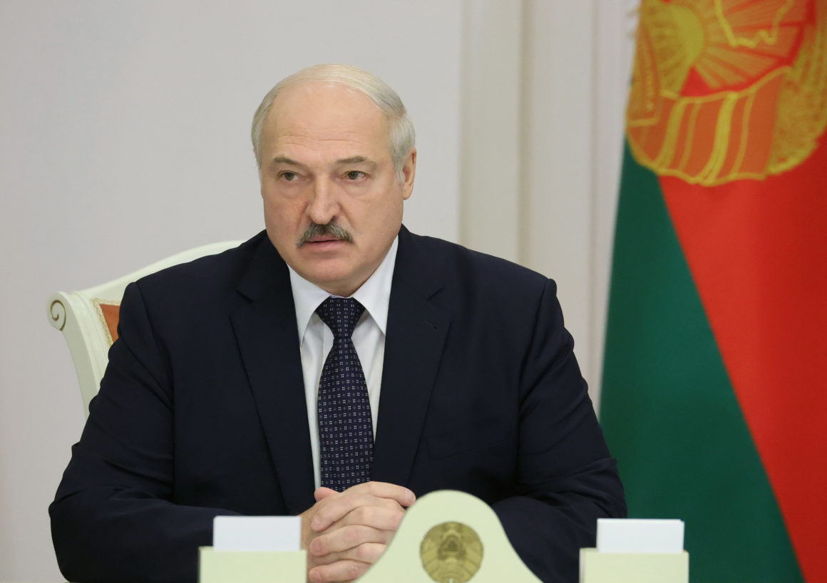 Presidenti bjellorus Lukashenko: Gati të largohem