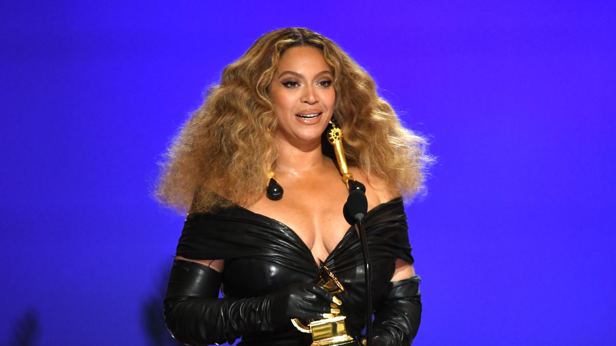 Beyonce vendos rekord në historinë e “Grammy Awards”