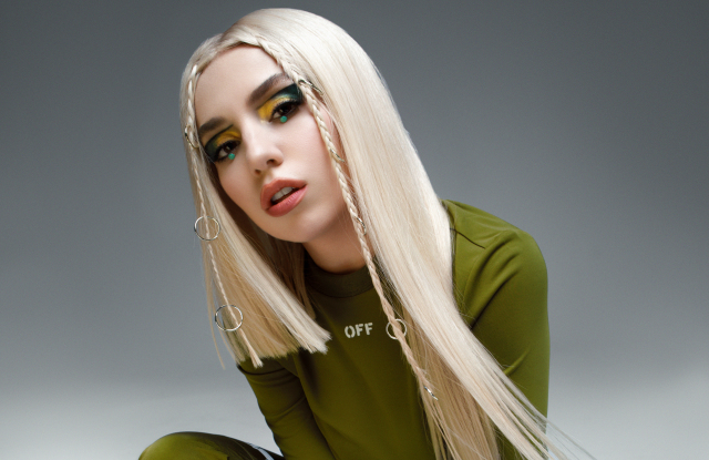 Ava Max rrëfen historinë e familjes: Kur isha në kopësht, nuk dija anglisht