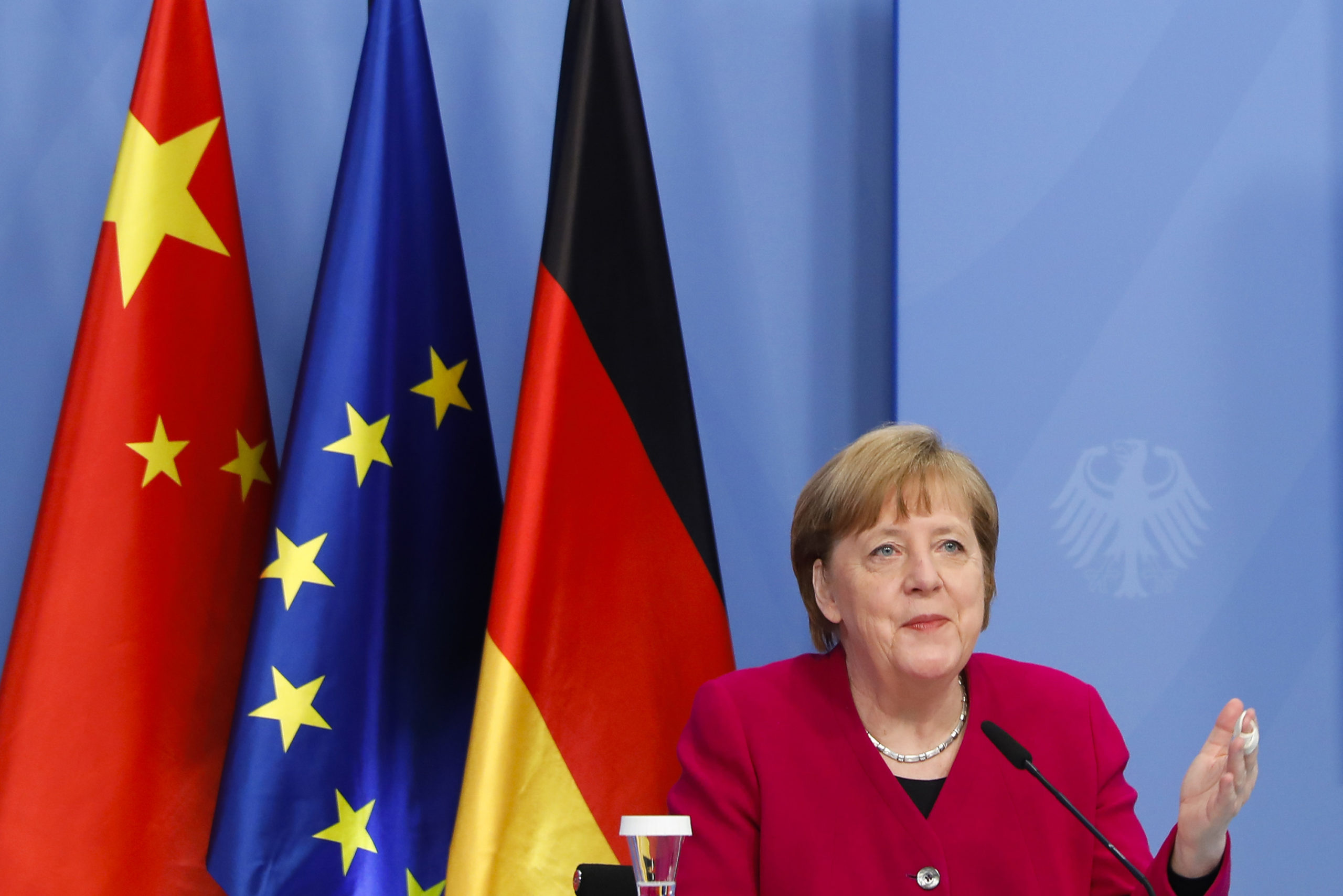 Merkel bën thirrje për bashkëpunim me Kinën për vaksinat: OBSH t’i shqyrtojë