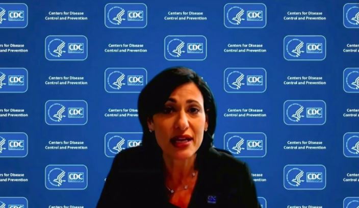 SHBA: CDC thotë se të vaksinuarit plotësisht mund të udhëtojnë në mënyrë të sigurt